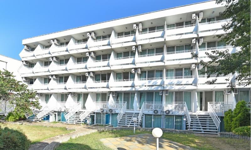 Althea Hotel Αλμπένα Εξωτερικό φωτογραφία